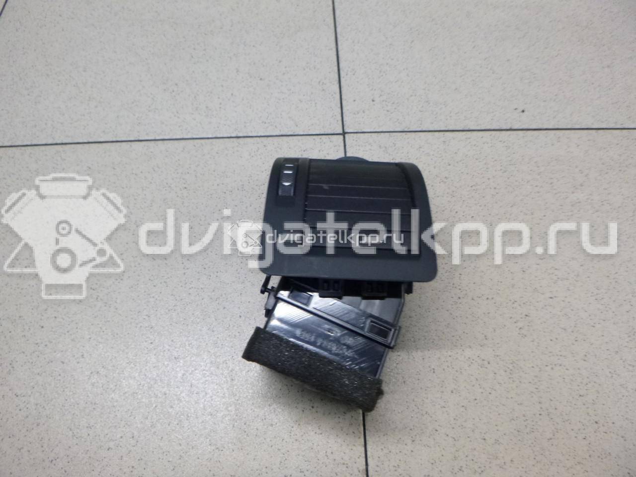 Фото Дефлектор воздушный  1Z0819701A9B9 для skoda Octavia (A5 1Z-) {forloop.counter}}
