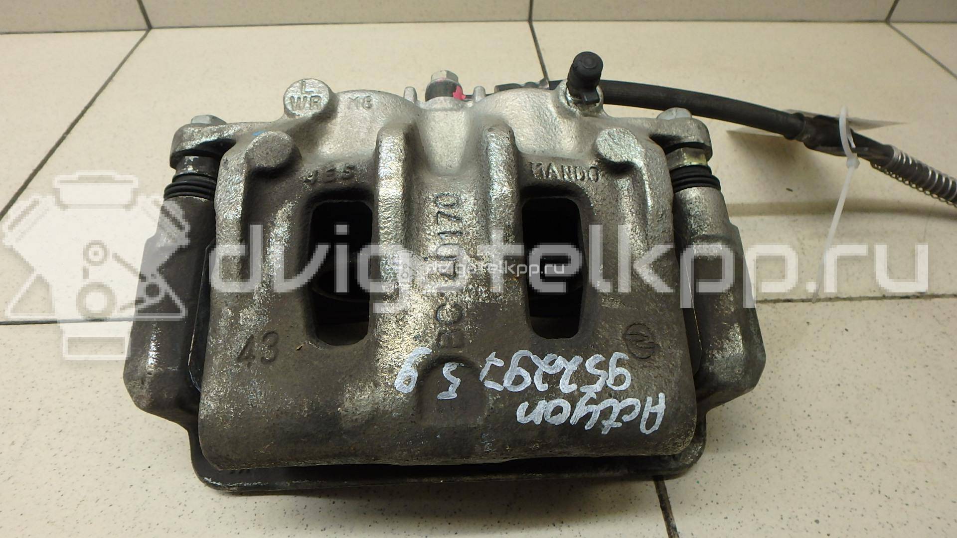 Фото Суппорт тормозной передний левый  4811034050 для ssang yong Actyon New/Korando C {forloop.counter}}