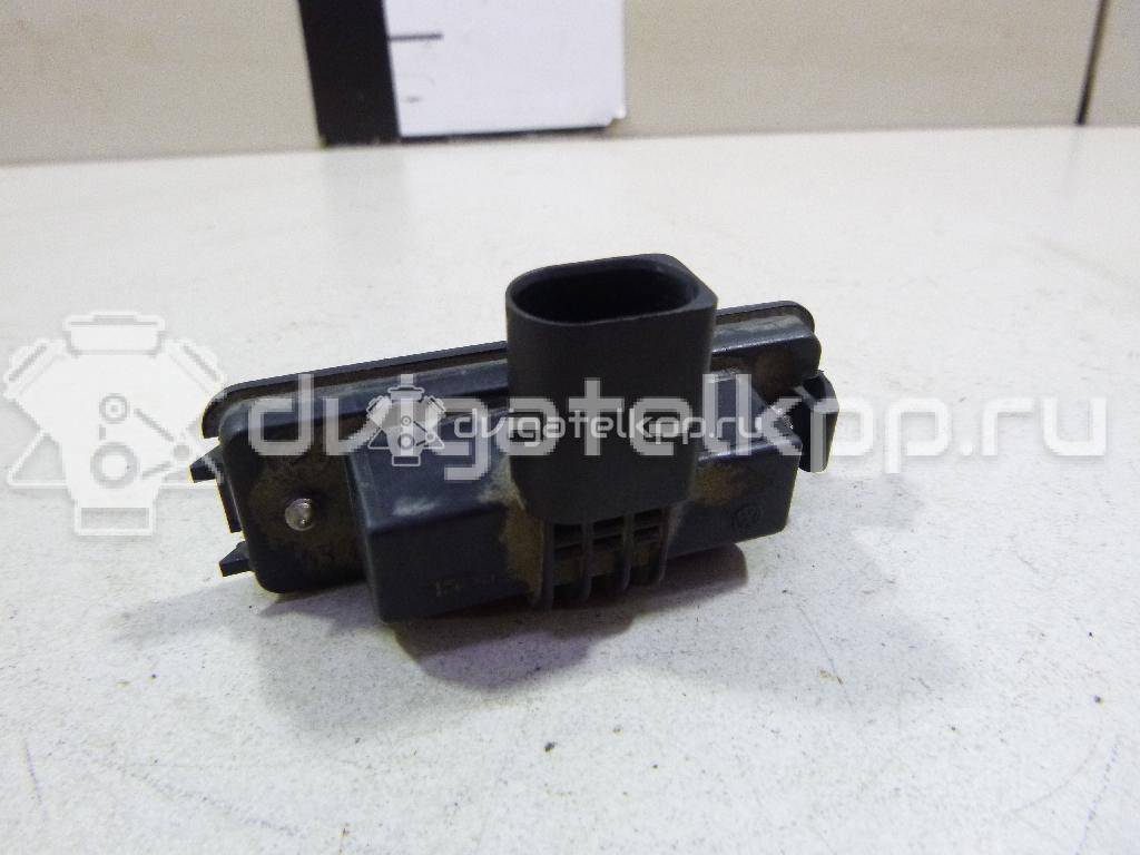 Фото Фонарь подсветки номера  1J6943021 для Volkswagen Scirocco / New Beetle / Eos 1F7, 1F8 / Lupo 6X1, 6E1 / Golf {forloop.counter}}