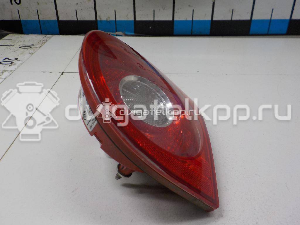 Фото Фонарь задний внутренний правый  1K6945094G для Volkswagen Golf {forloop.counter}}