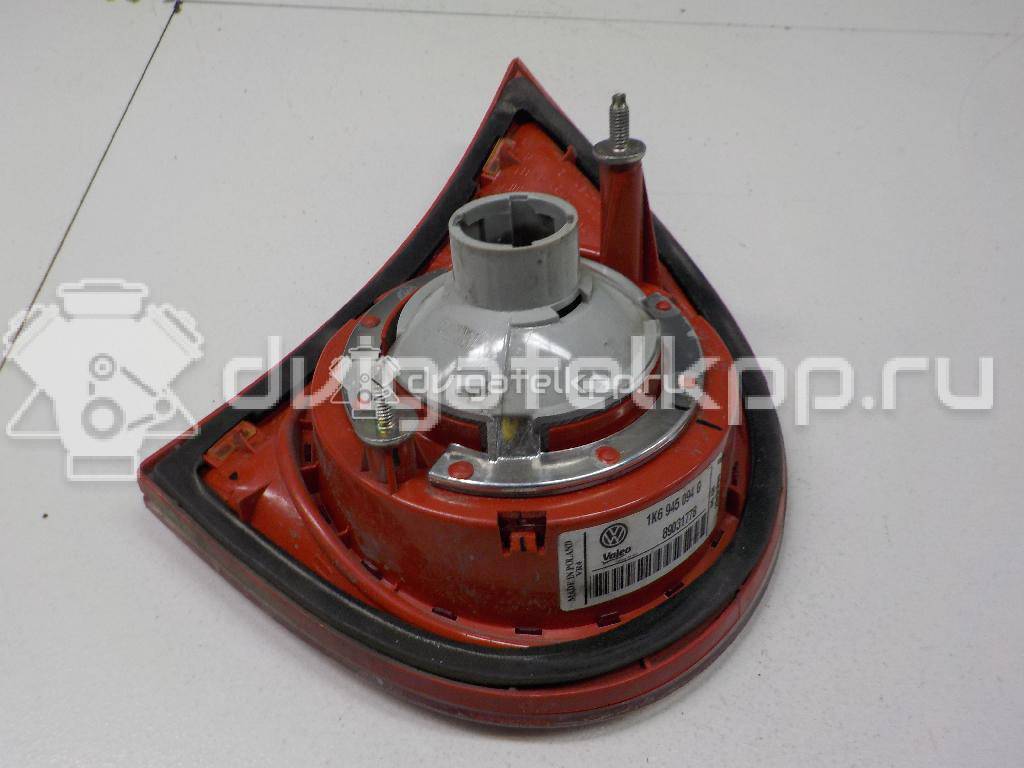 Фото Фонарь задний внутренний правый  1K6945094G для Volkswagen Golf {forloop.counter}}