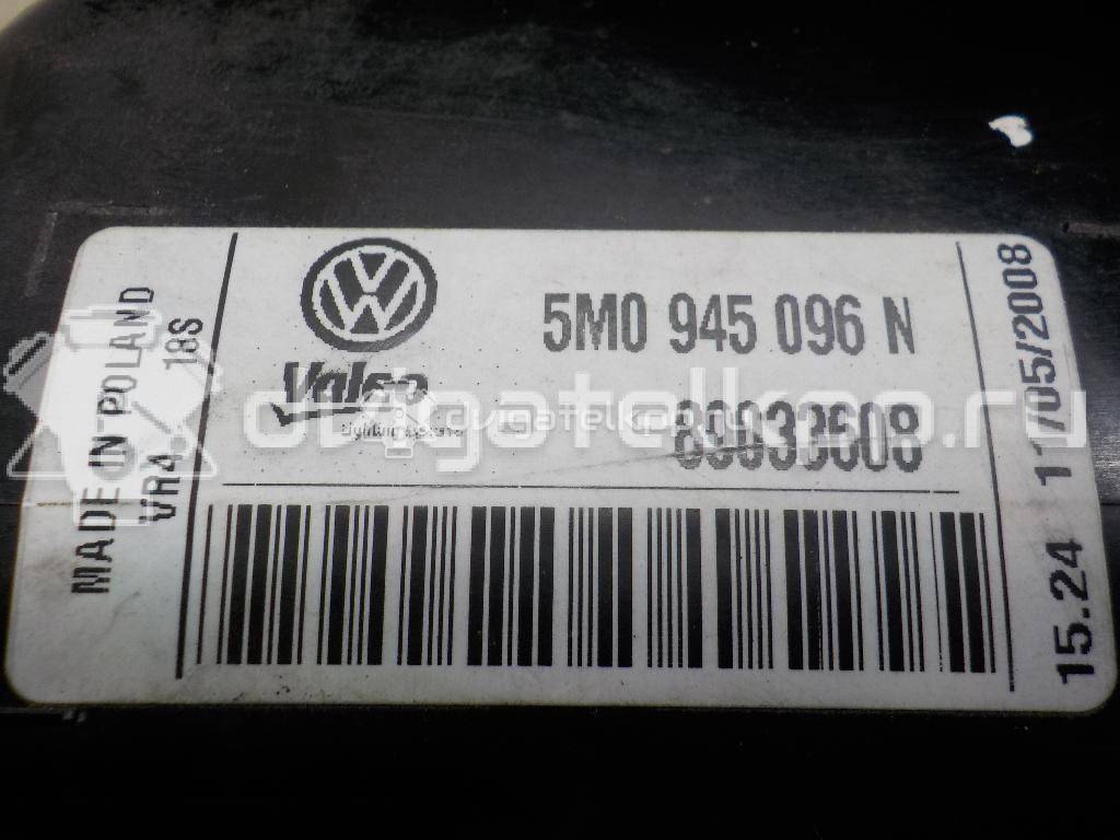 Фото Фонарь задний наружный правый  5M0945096N для Volkswagen Golf {forloop.counter}}