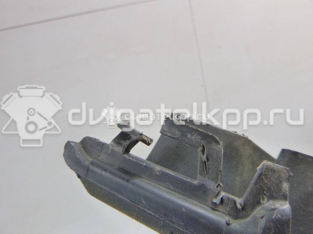Фото Решетка в бампер центральная  5C68536779B9 для Volkswagen Jetta {forloop.counter}}