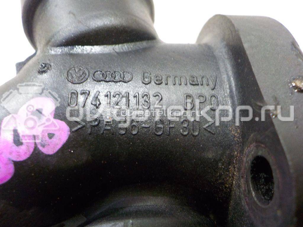 Фото Фланец двигателя системы охлаждения  074121132 для Volkswagen Transporter / Lt {forloop.counter}}