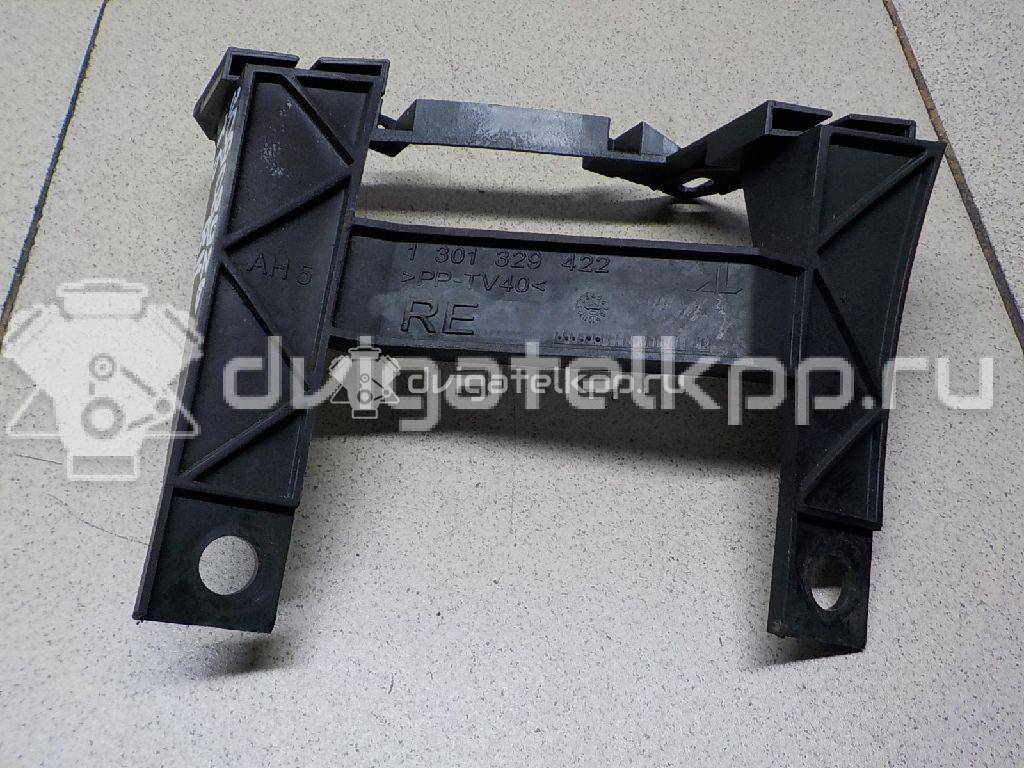 Фото Кронштейн фар правый  7H0941406A для Volkswagen Transporter / Multivan {forloop.counter}}