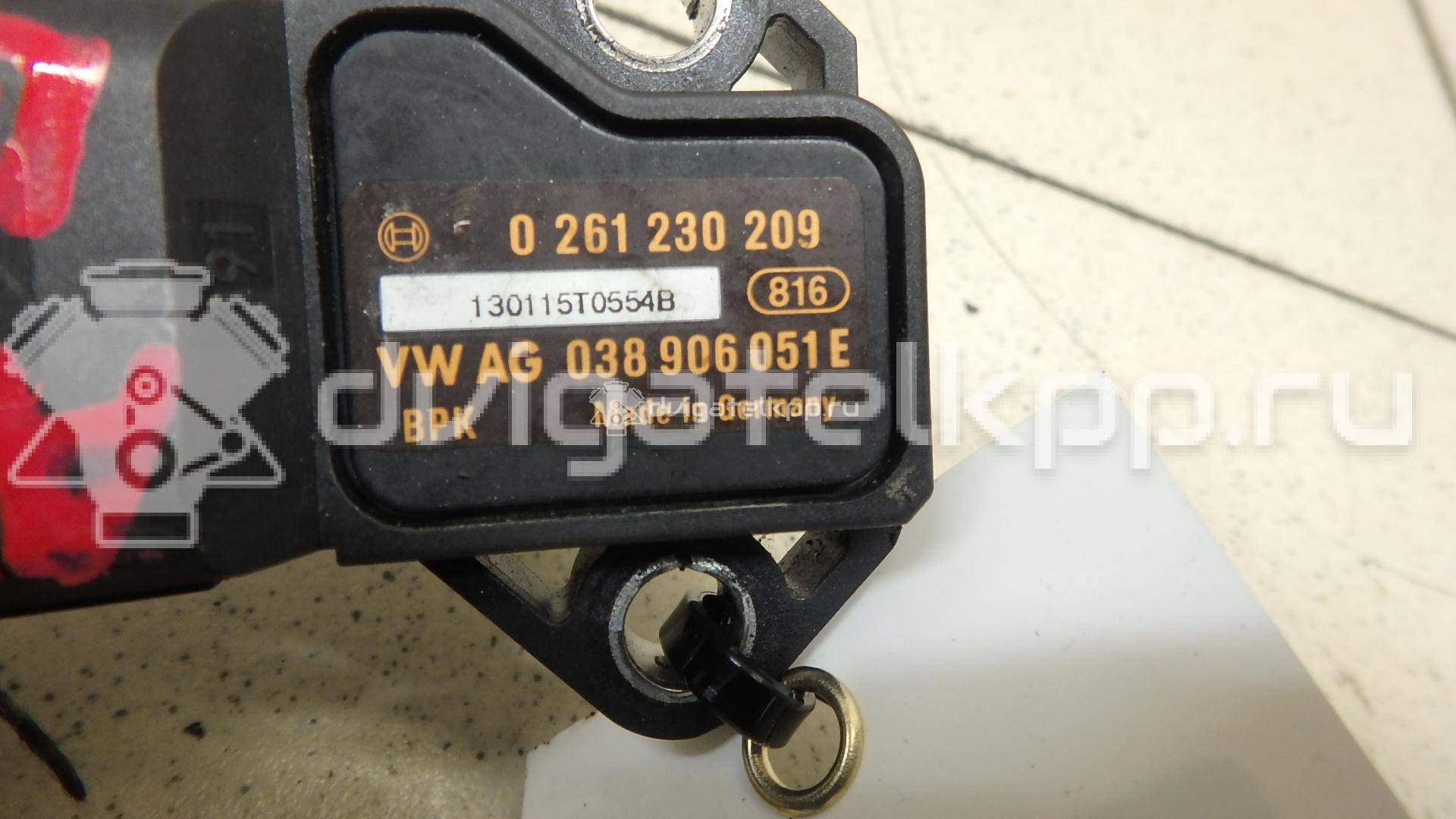 Фото Датчик абсолютного давления  038906051e для Volkswagen Transporter / Multivan {forloop.counter}}