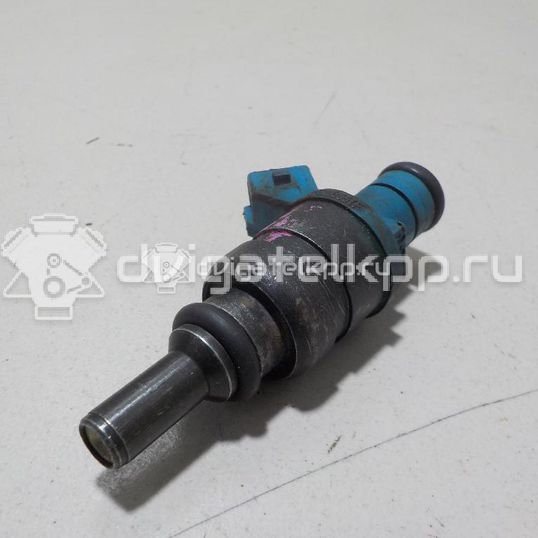 Фото Форсунка инжекторная электрическая  058133551F для vw Passat [B5]