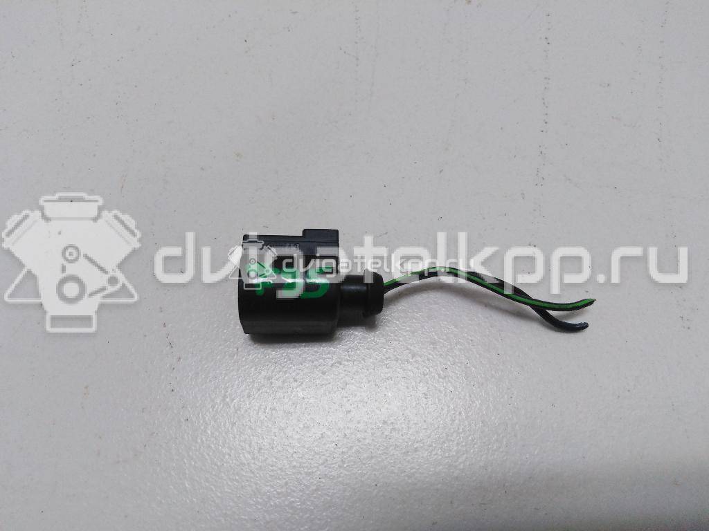 Фото Разъем  8K0973702 для vw Passat [B6] {forloop.counter}}