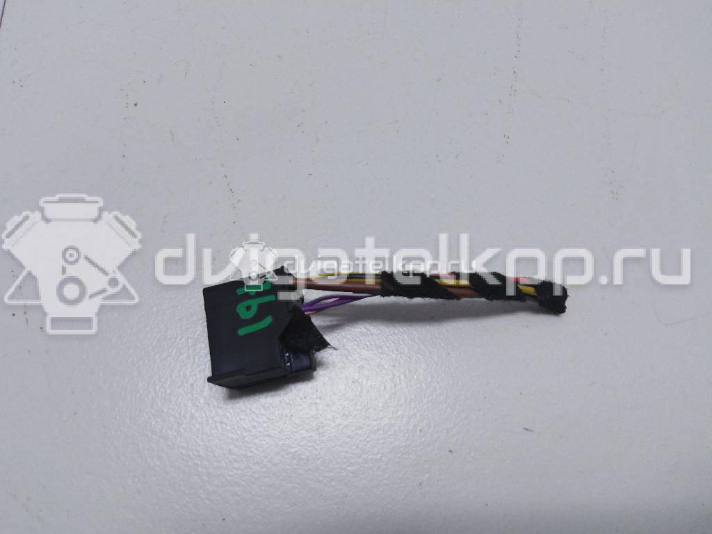 Фото Разъем  1K0972961 для vw Passat [B6] {forloop.counter}}