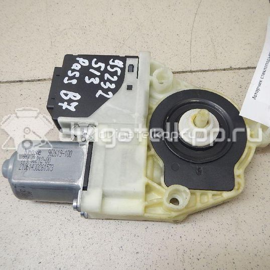 Фото Моторчик стеклоподъемника  3C0959703VW3 для vw Passat [B7]