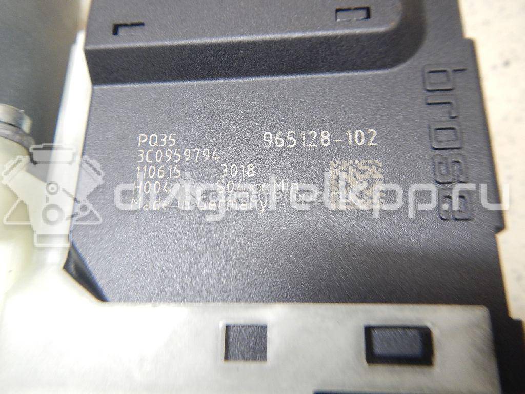 Фото Моторчик стеклоподъемника  3C0959704VW3 для vw Passat [B7] {forloop.counter}}