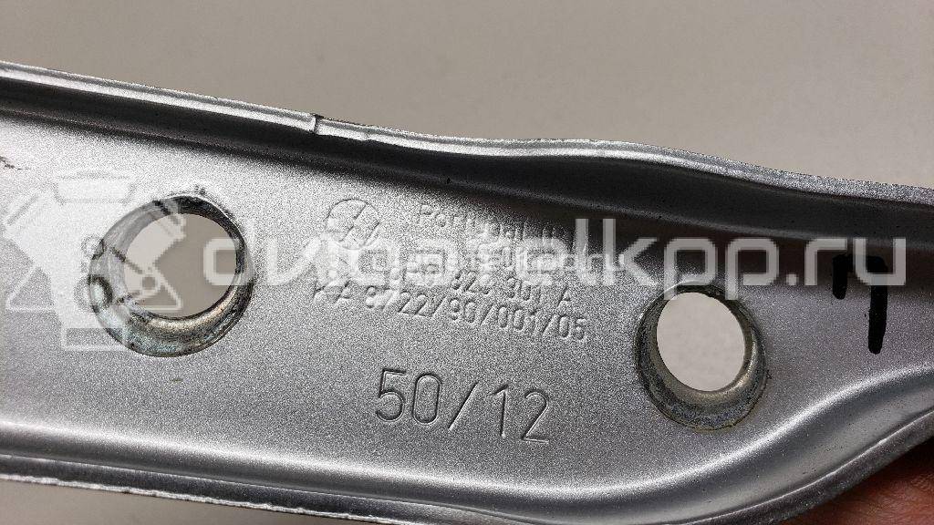 Фото Петля капота левая  6R0823301A для Volkswagen Polo {forloop.counter}}