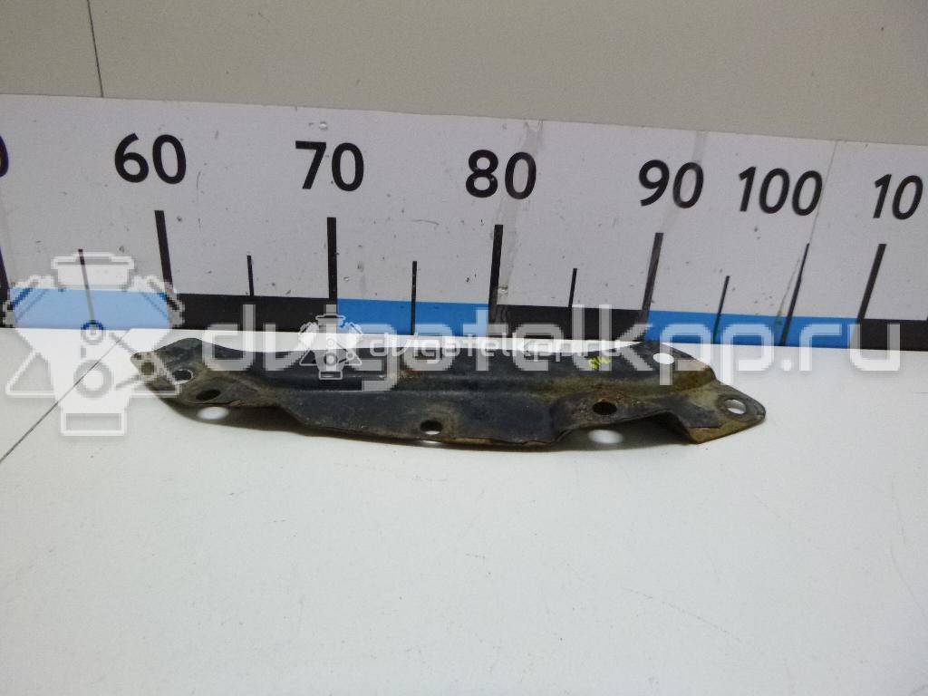 Фото Кронштейн фар правый  6R0805932C для Volkswagen Polo {forloop.counter}}