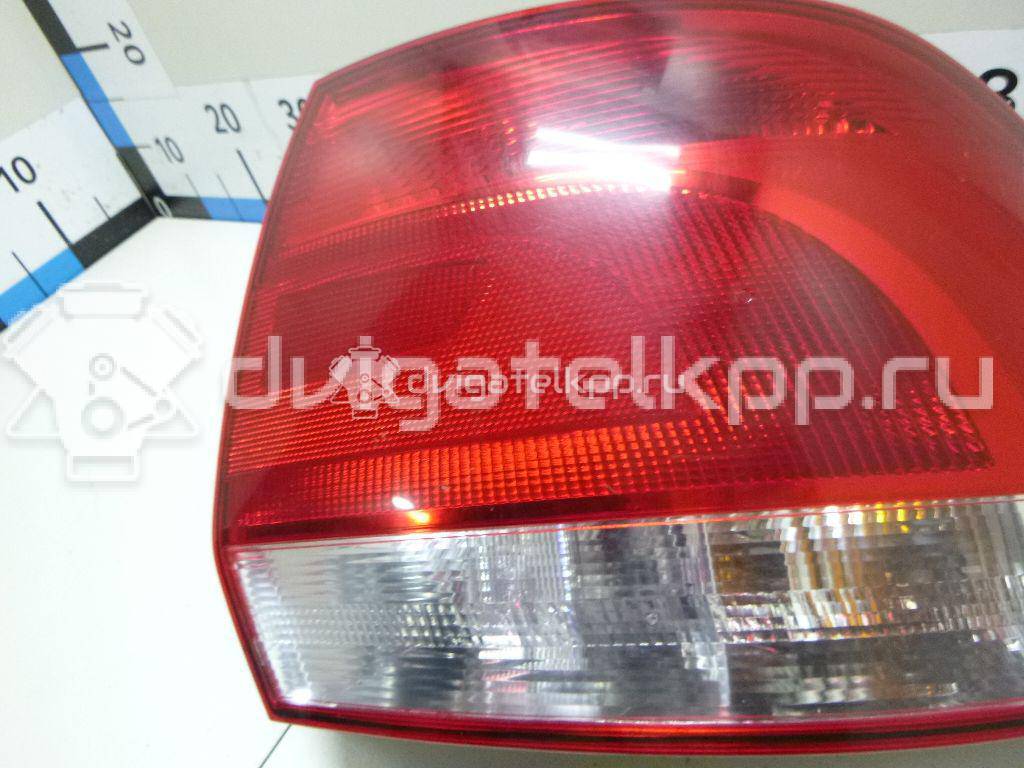 Фото Фонарь задний правый  6RU945096E для Volkswagen Polo / Jetta {forloop.counter}}