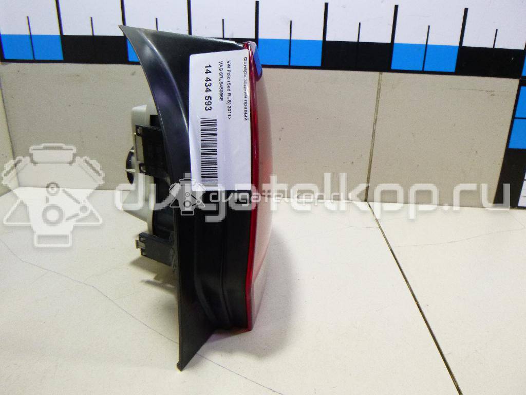 Фото Фонарь задний правый  6RU945096E для Volkswagen Polo / Jetta {forloop.counter}}