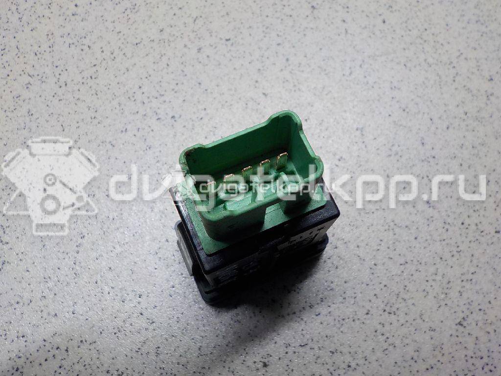 Фото Кнопка противотуманки  3727062J00 для suzuki Grand Vitara {forloop.counter}}