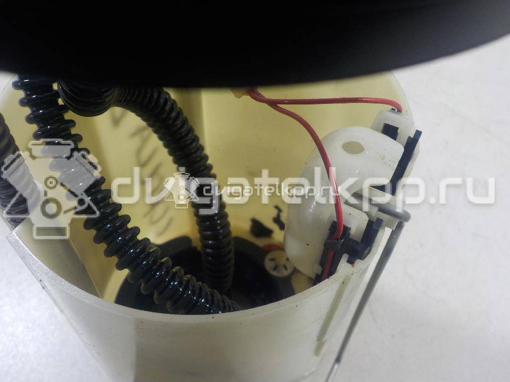 Фото Датчик уровня топлива  7701002040 для Toyota Corolla / Avensis {forloop.counter}}