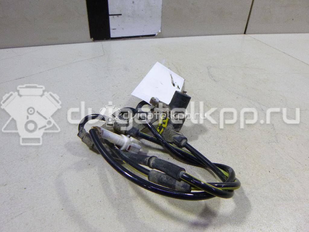 Фото Датчик ABS передний правый  8954202040 для Toyota Mr 2 / Corolla / Avensis / Celica {forloop.counter}}