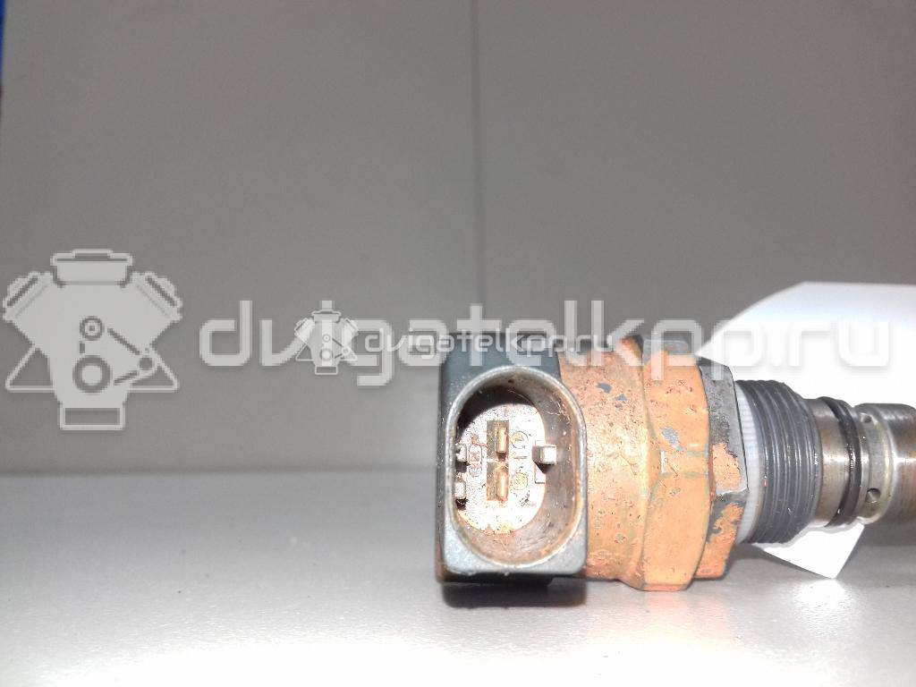 Фото Регулятор давления топлива  057130764H для Audi Quattro 85 / A3 {forloop.counter}}