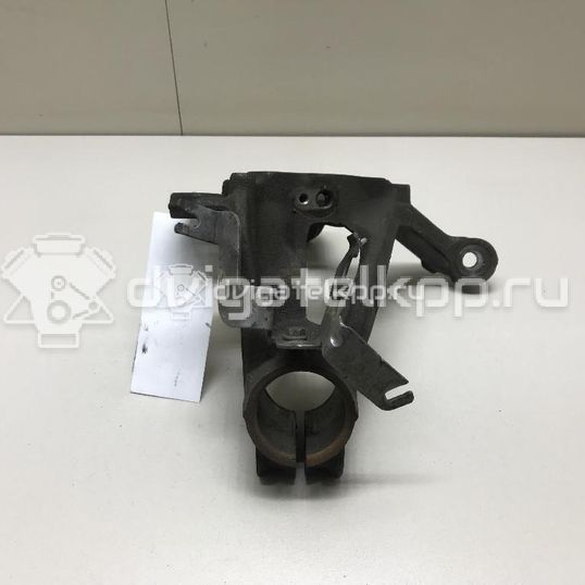 Фото Кулак поворотный передний правый  5Q0407256Q для Audi A3