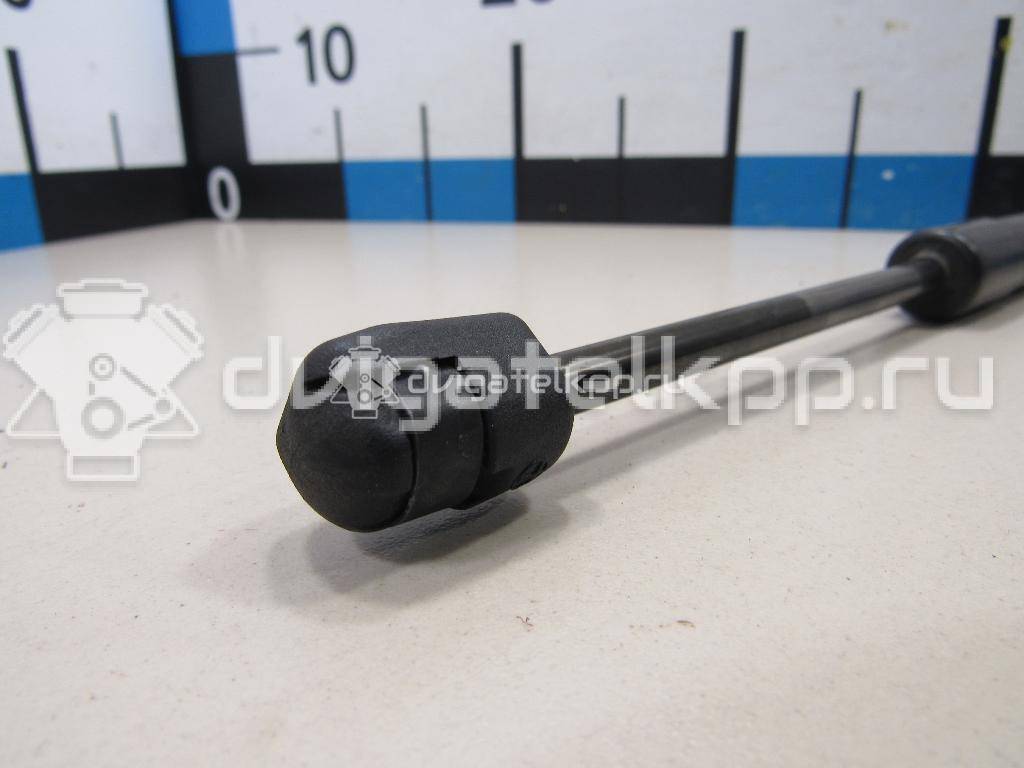 Фото Амортизатор крышки багажника  4B5827552G для Audi 100 / A4 / A6 {forloop.counter}}