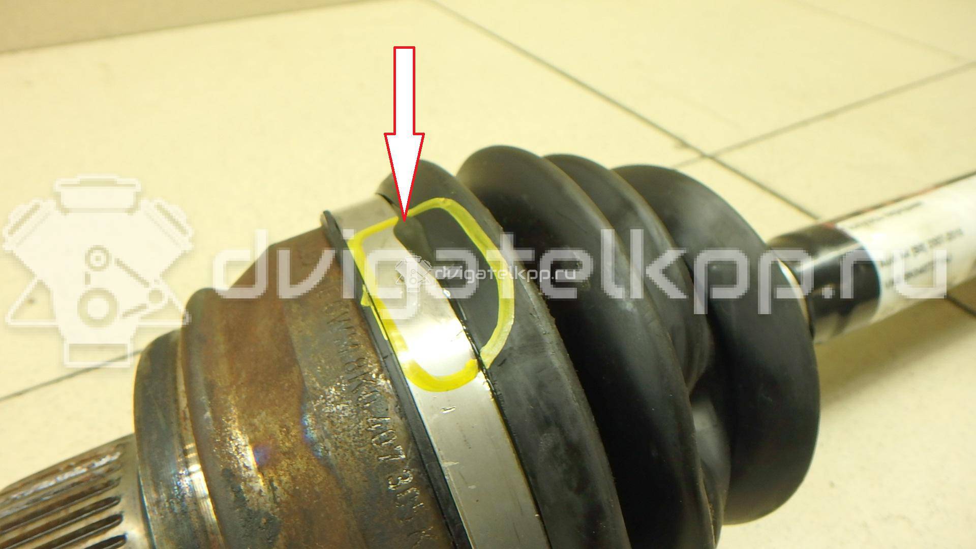 Фото Полуось передняя  8K0407271AJ для Audi A5 / A4 {forloop.counter}}