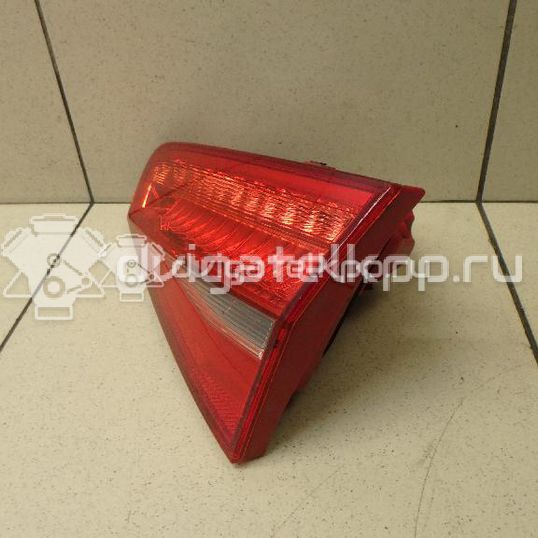 Фото Фонарь задний внутренний правый  8K5945094AC для Audi A4