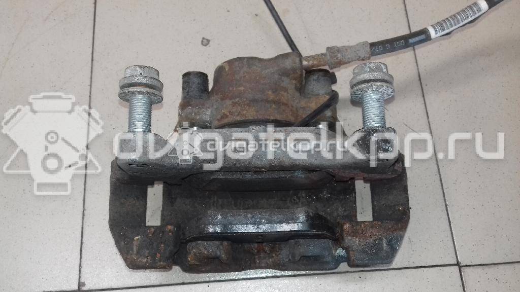 Фото Суппорт тормозной передний левый  8K0615123C для Audi A5 / A4 / A6 {forloop.counter}}