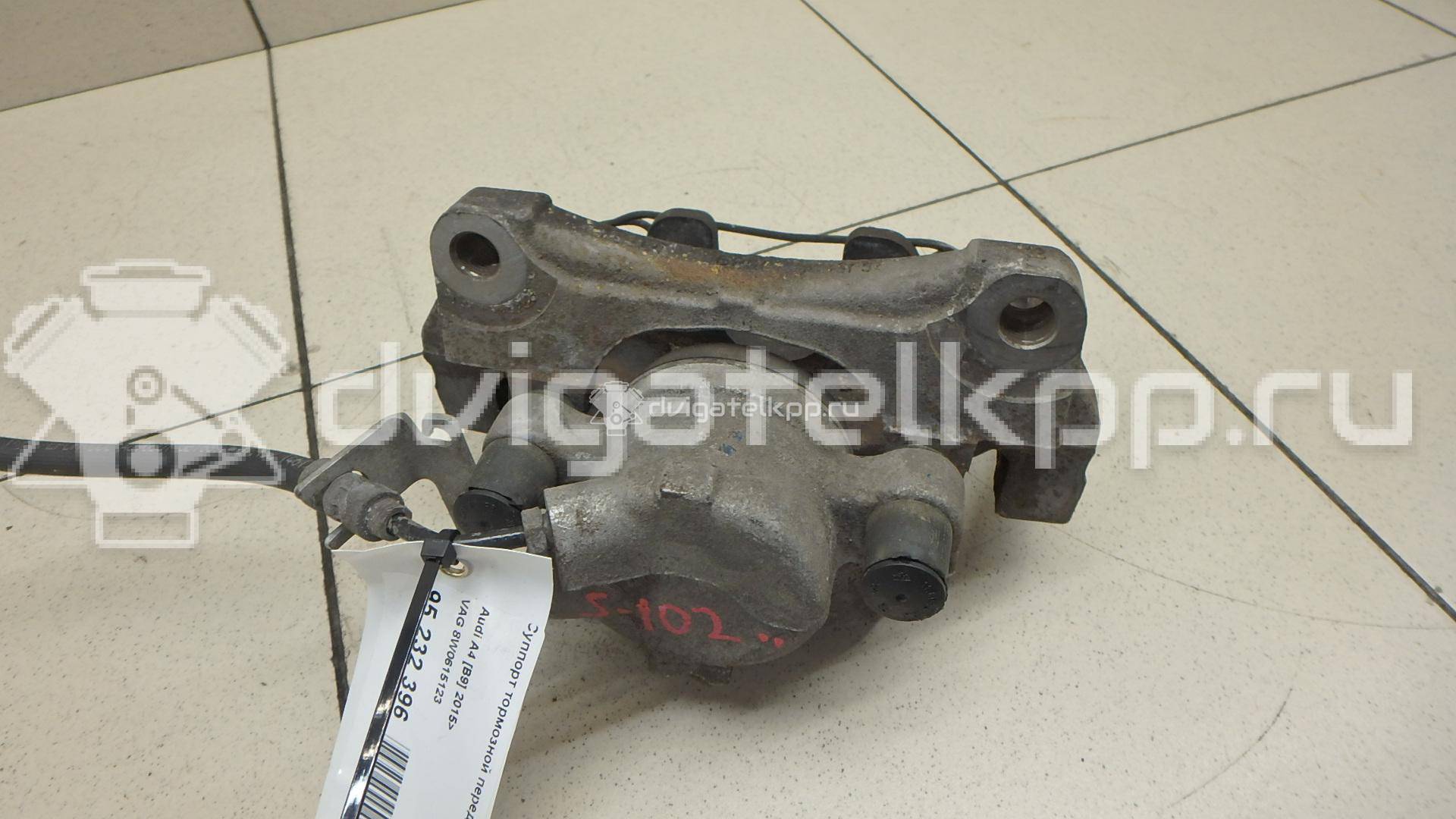 Фото Суппорт тормозной передний левый  8W0615123 для Audi A4 {forloop.counter}}