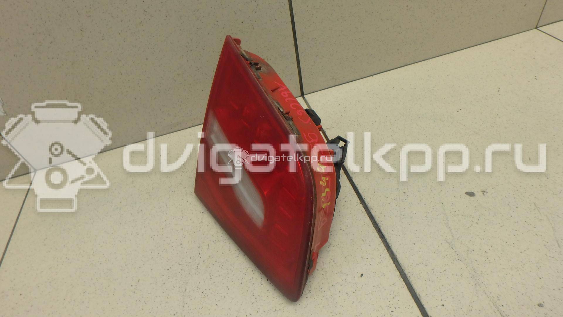 Фото Фонарь задний внутренний левый  4F5945093E для Audi A6 {forloop.counter}}