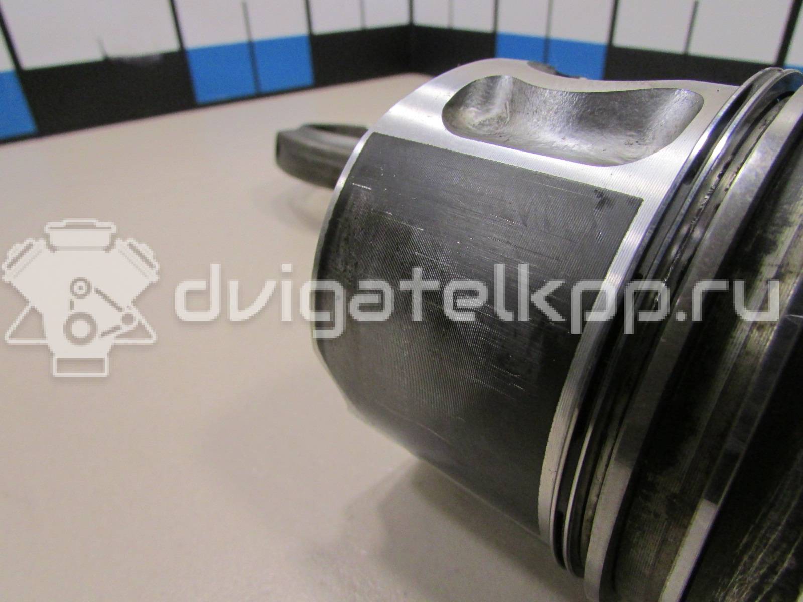 Фото Поршень с шатуном  для Audi A8 / A4 / A6 {forloop.counter}}