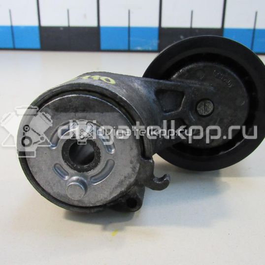 Фото Ролик руч.ремня с кронштейном  06e903133h для Audi A4 / A6 / A5 / A8 / Q5
