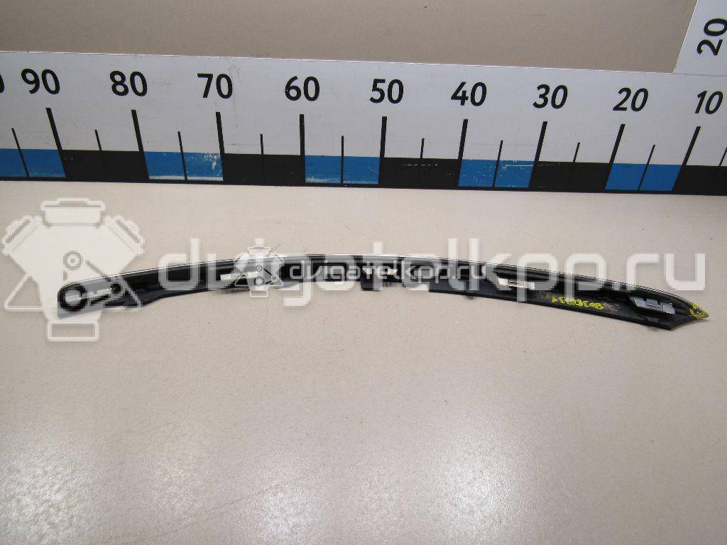 Фото Молдинг переднего бампера правый  4f0853066a2zz для Audi A6 {forloop.counter}}