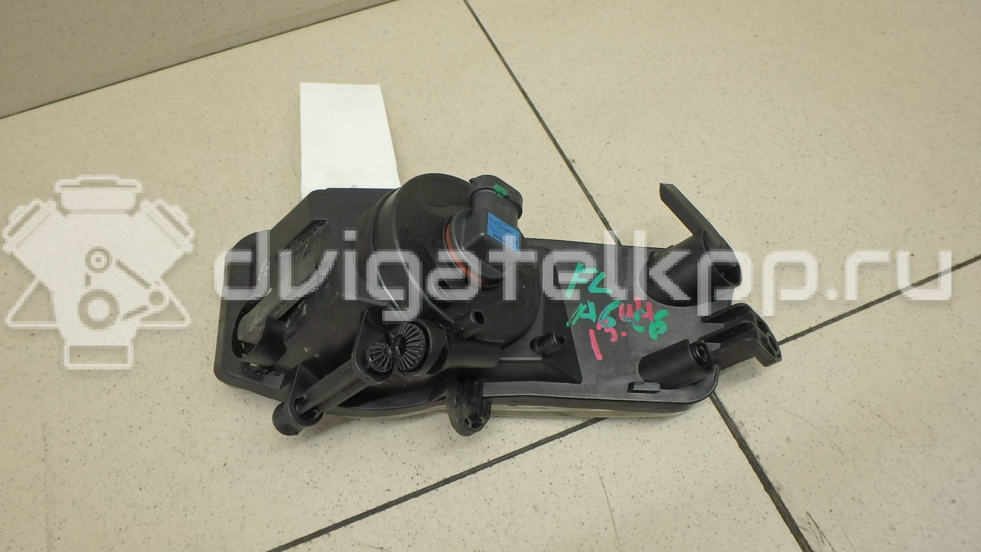 Фото Фара противотуманная левая  4F0941699A для Audi A6 {forloop.counter}}