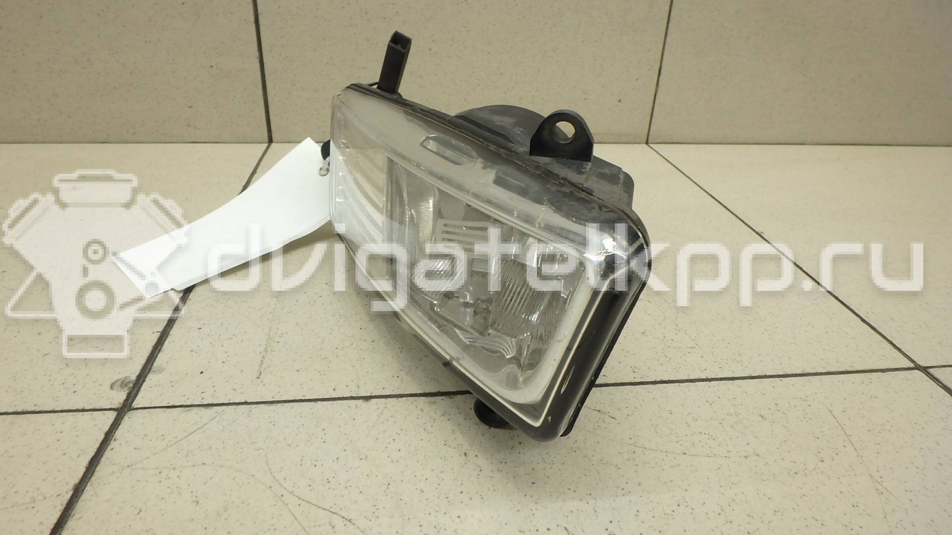 Фото Фара противотуманная левая  4F0941699A для Audi A6 {forloop.counter}}