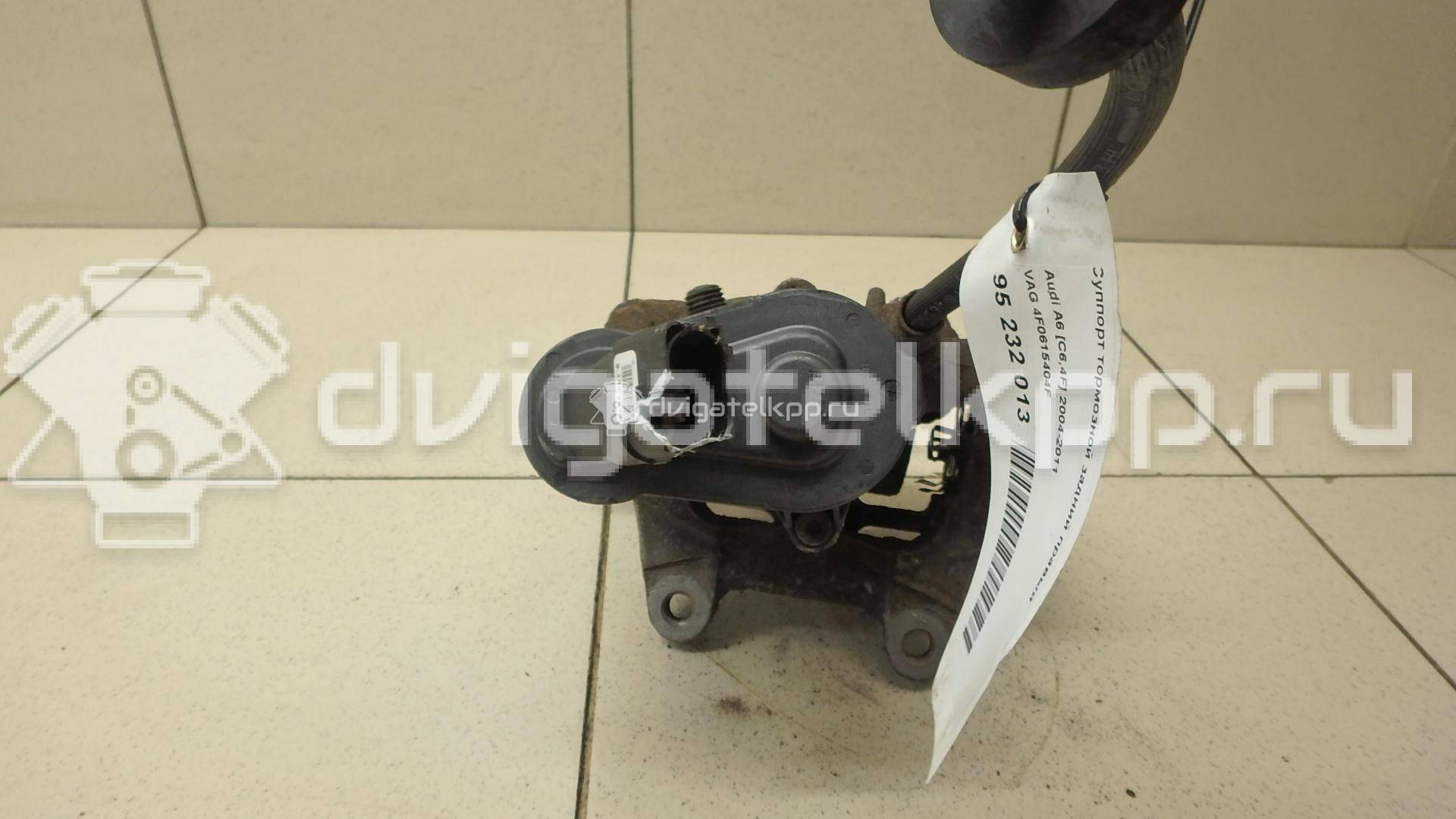 Фото Суппорт тормозной задний правый  4F0615404F для Audi A6 {forloop.counter}}