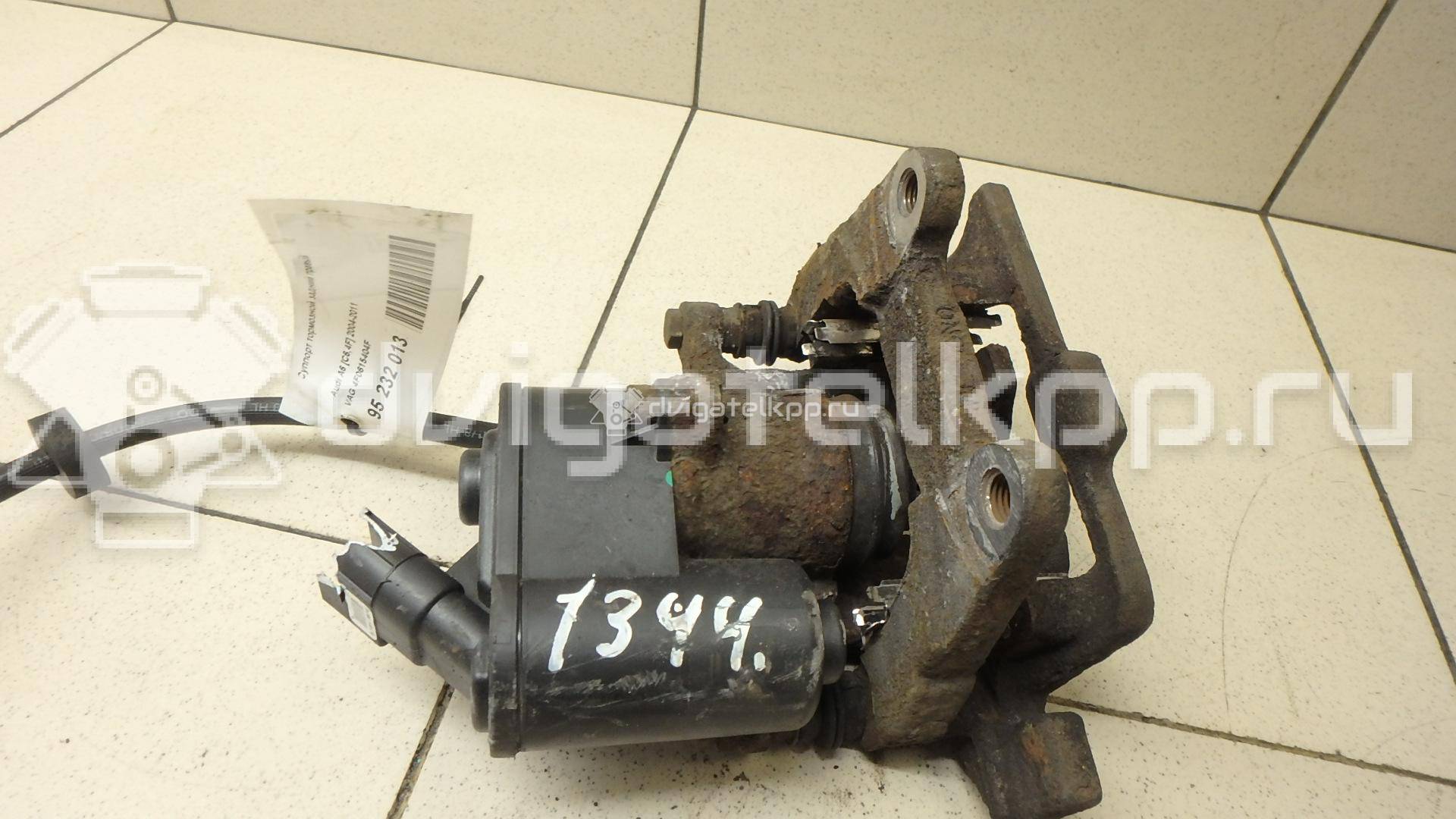 Фото Суппорт тормозной задний правый  4F0615404F для Audi A6 {forloop.counter}}