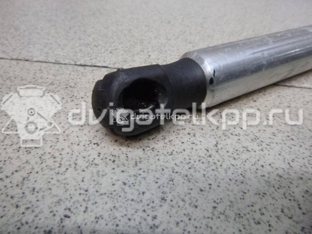 Фото Амортизатор крышки багажника  4e0827551a для Audi Q7 / A8 {forloop.counter}}