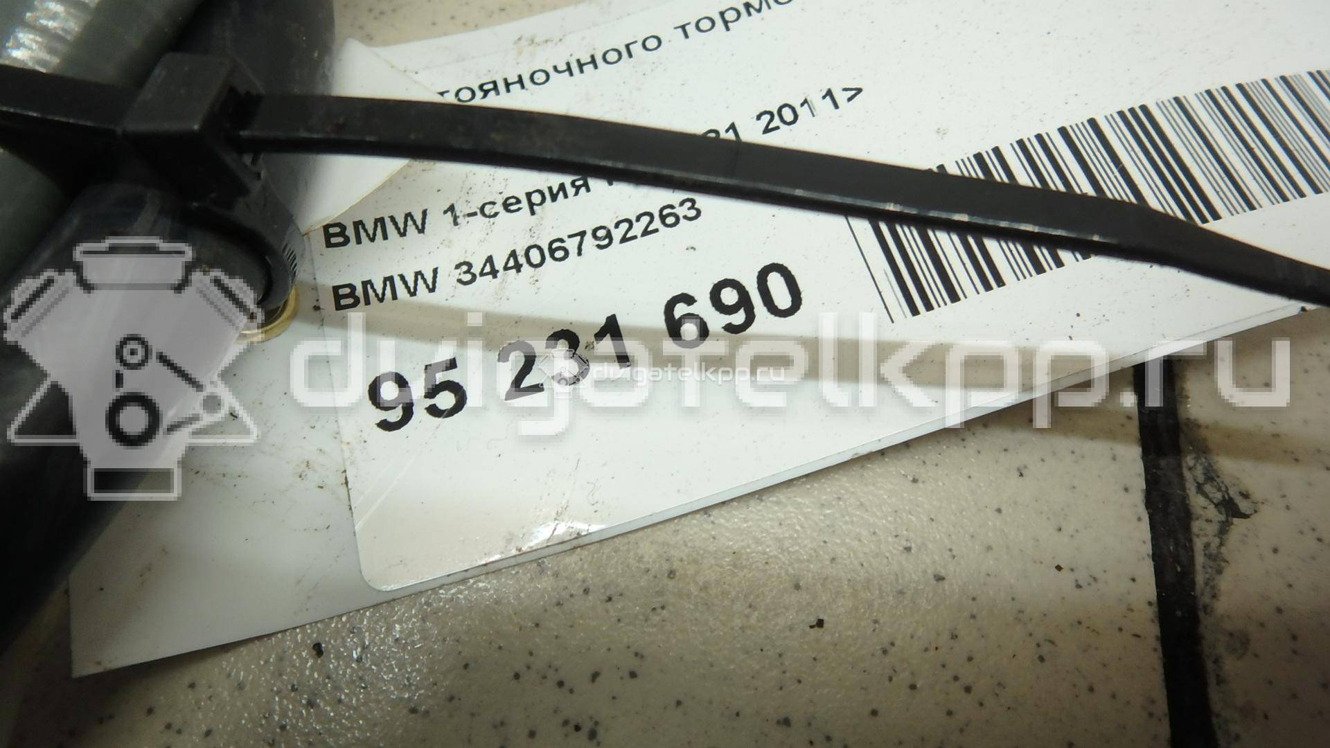 Фото Трос стояночного тормоза  34406792263 для Bmw 1 / 2 {forloop.counter}}