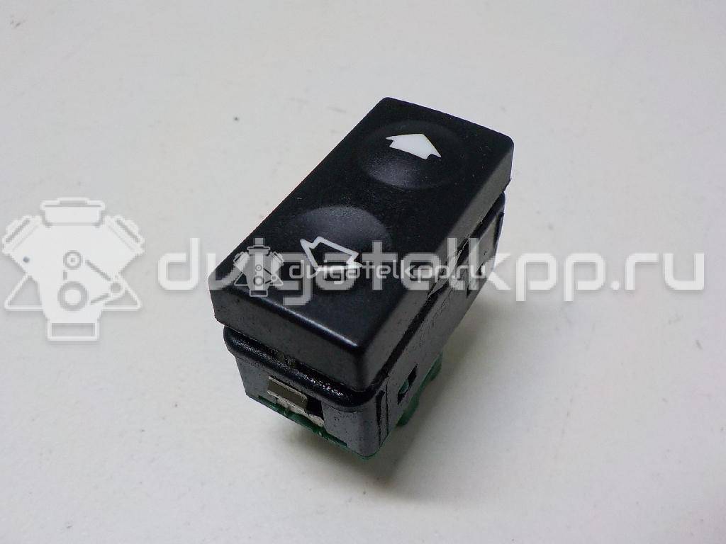 Фото Кнопка стеклоподъемника  61318365300 для Bmw Z3 E36 / 3 {forloop.counter}}