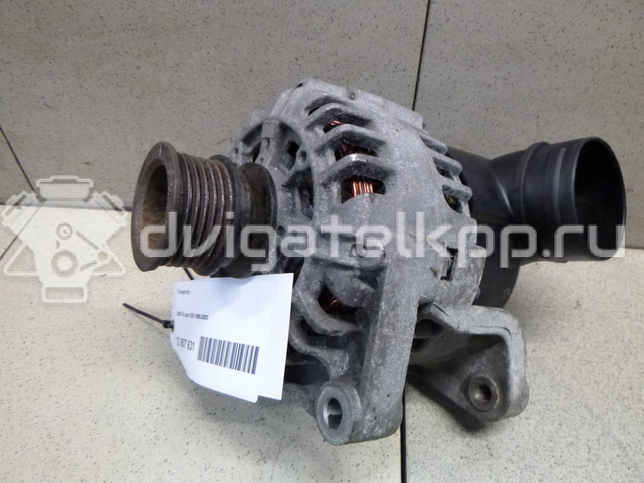 Фото Генератор  12317501592 для Bmw 3 / 5 / 7 / X5 / Z3 E36 {forloop.counter}}