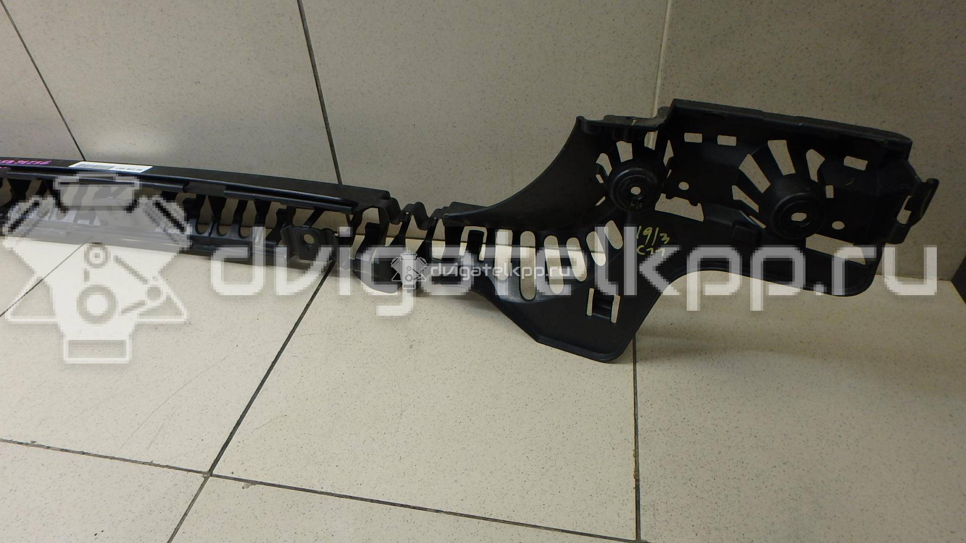 Фото Кронштейн заднего бампера  51127256922 для Bmw 3 {forloop.counter}}