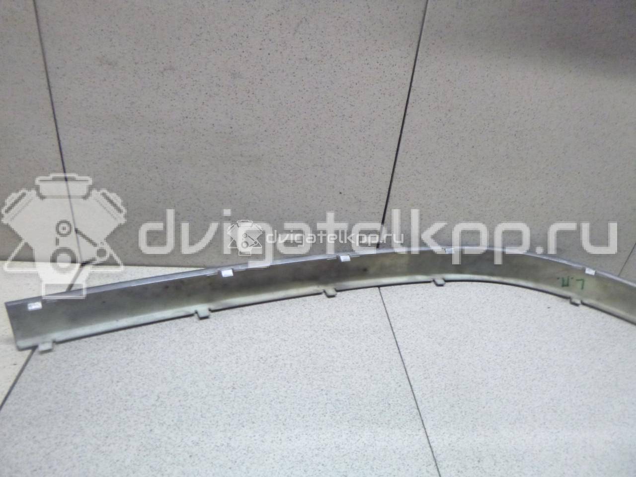 Фото Молдинг переднего бампера левый  51117005957 для Bmw 5 {forloop.counter}}