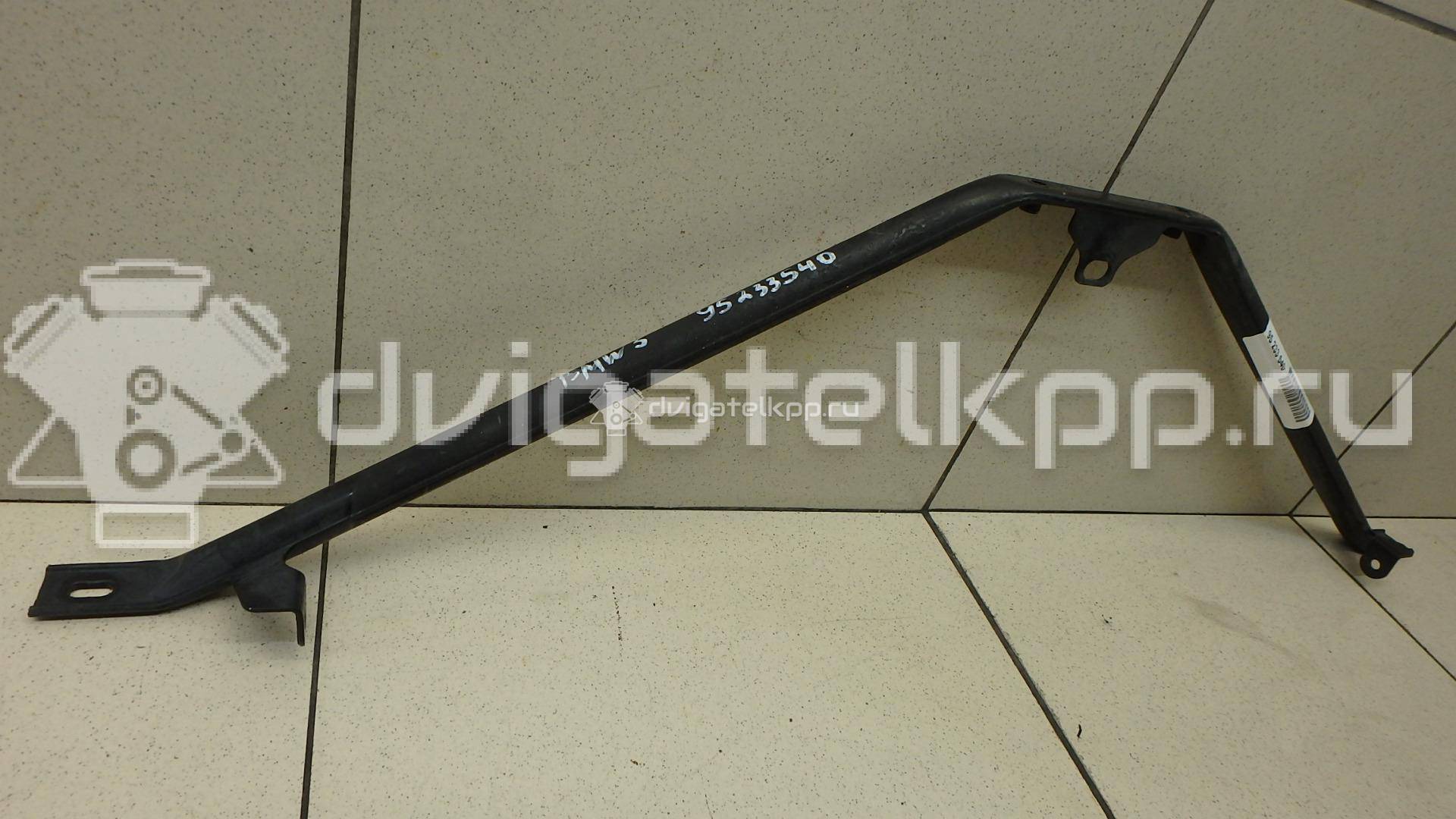 Фото Элемент передней панели  51647033745 для Bmw 5 {forloop.counter}}