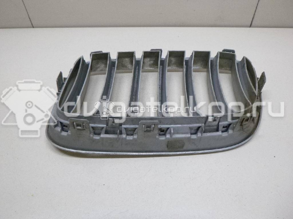 Фото Решетка радиатора правая  51117237422 для Bmw X3 {forloop.counter}}