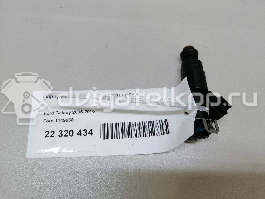 Фото Форсунка инжекторная электрическая  1149958 для volvo C30 {forloop.counter}}