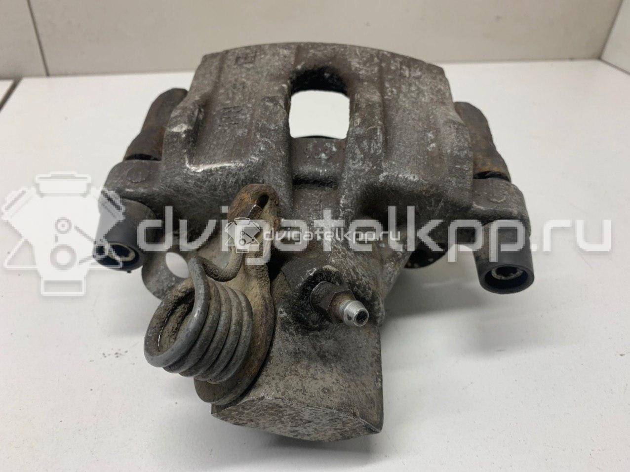 Фото Суппорт тормозной задний правый  2080513 для volvo C30 {forloop.counter}}