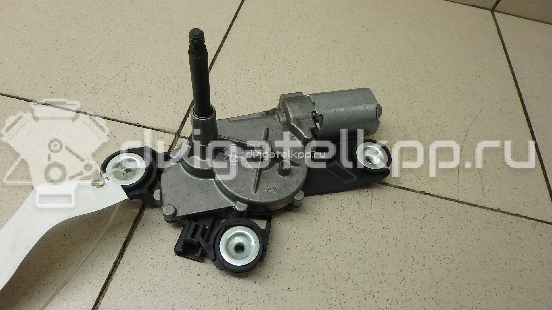 Фото Моторчик стеклоочистителя задний  1689913 для volvo V50 {forloop.counter}}