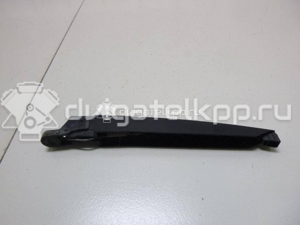 Фото Поводок стеклоочистителя заднего  1273395 для cadillac BLS {forloop.counter}}