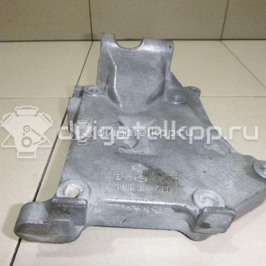 Фото Кронштейн генератора  11910bm700 для Nissan Sunny / Bluebird / Avenir / Primera / Almera